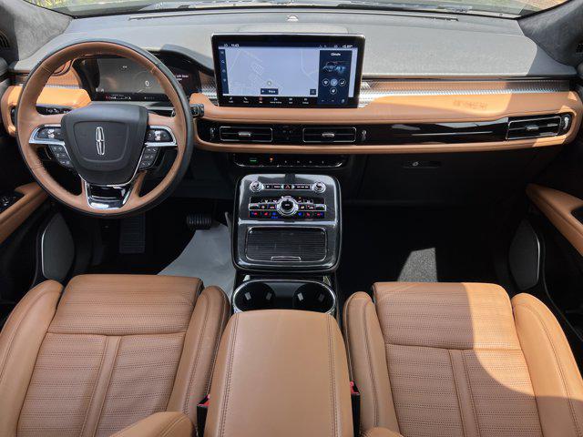 2023 Lincoln Nautilus Black Label