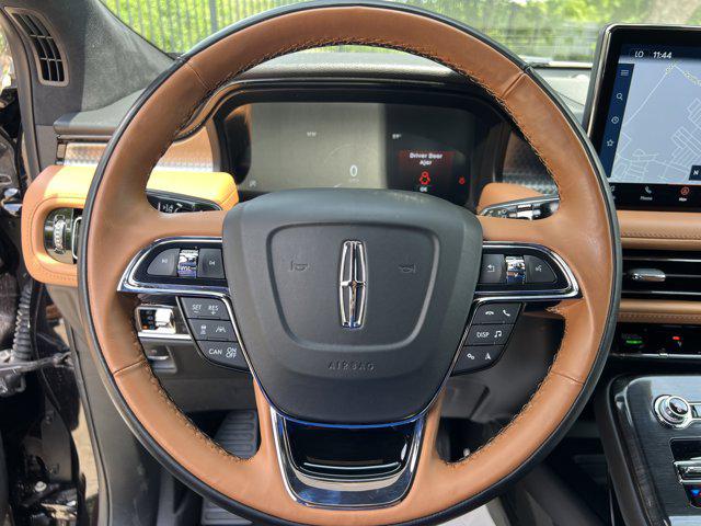 2023 Lincoln Nautilus Black Label