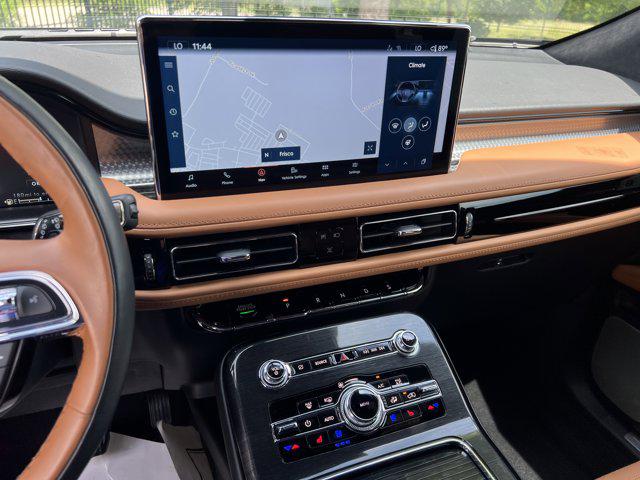 2023 Lincoln Nautilus Black Label