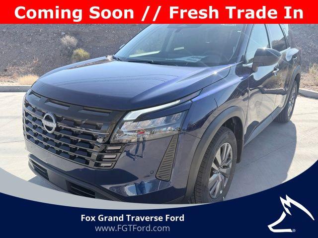 2025 Nissan Pathfinder SV 4WD for sale in Traverse City, MI