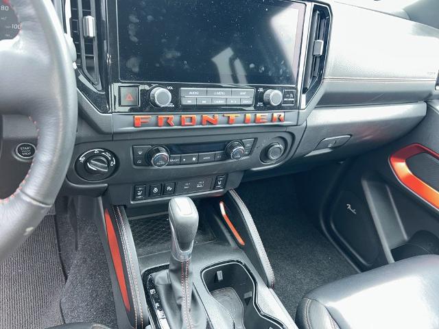 2025 Nissan Frontier Crew Cab PRO-4X 4x4