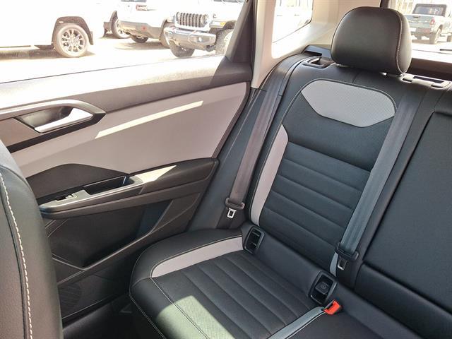 2022 Volkswagen Taos 1.5T SEL