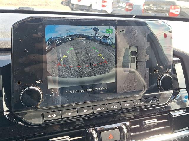 2025 Nissan Pathfinder Platinum 4WD