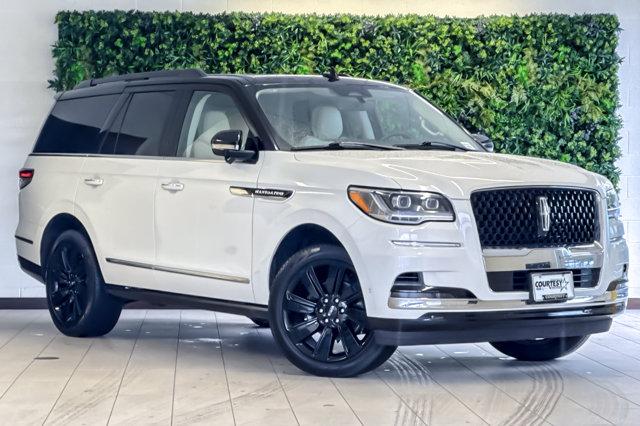 2024 Lincoln Navigator Black Label