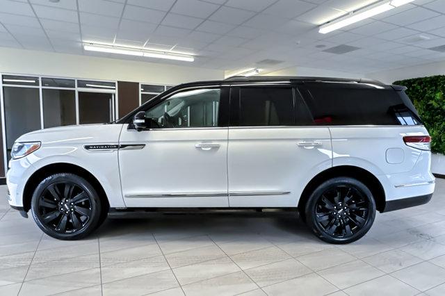 2024 Lincoln Navigator Black Label