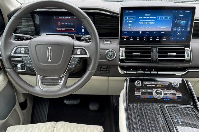 2024 Lincoln Navigator Black Label