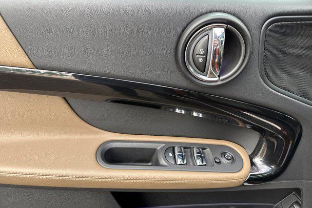 2017 MINI Countryman Cooper S