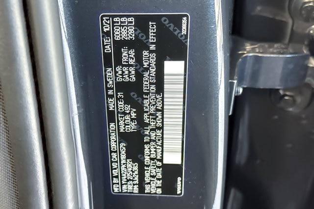 2022 Volvo XC90 T6 Momentum 7 Passenger
