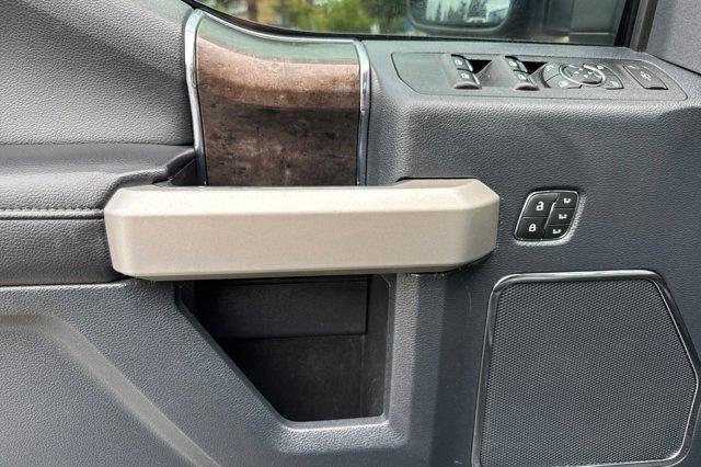 2022 Ford F-350 LARIAT