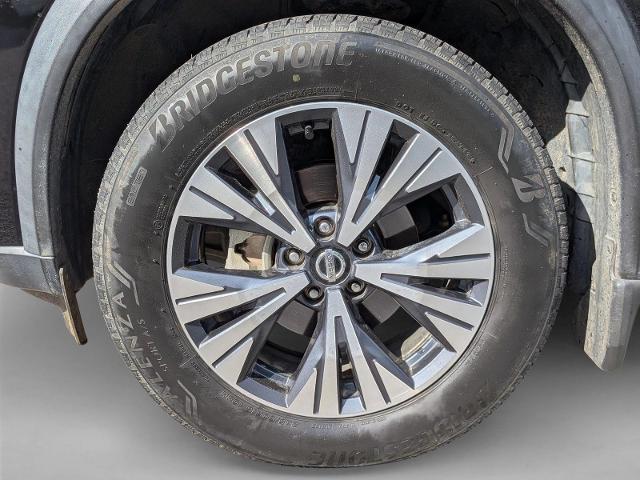 2021 Nissan Rogue SV FWD