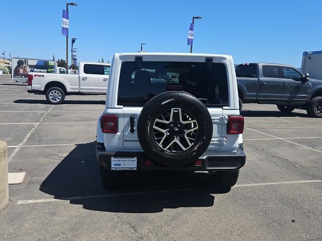 2025 Jeep Wrangler 4-Door Sahara 4x4