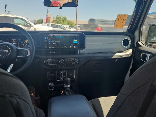 2025 Jeep Wrangler 4-Door Sahara 4x4