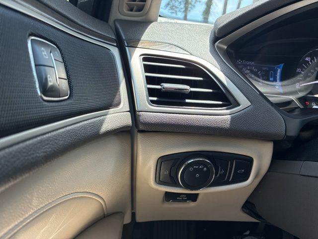 2017 Lincoln MKZ Hybrid Reserve