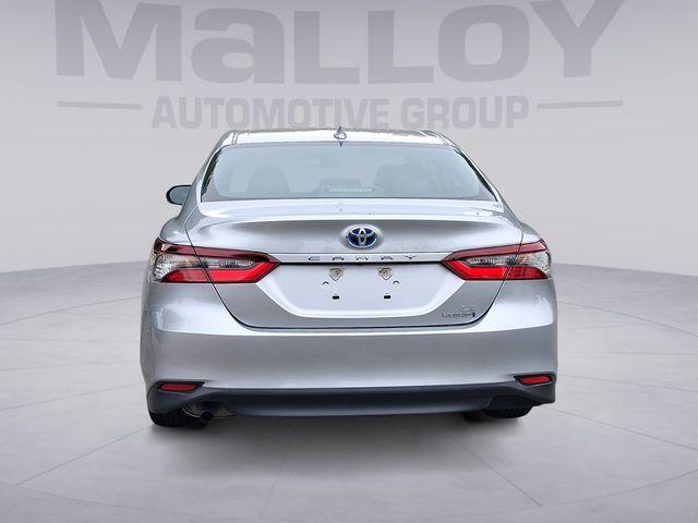 2022 Toyota Camry LE Hybrid