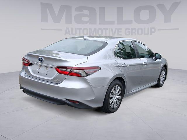 2022 Toyota Camry LE Hybrid