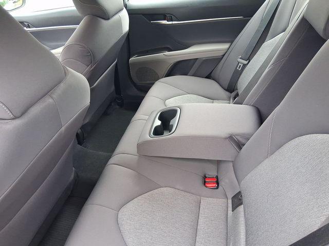 2022 Toyota Camry LE Hybrid