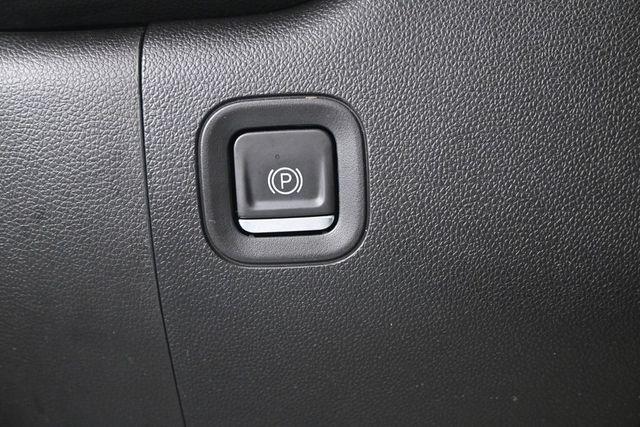 2023 GMC Sierra 1500 4WD Crew Cab Short Box Pro