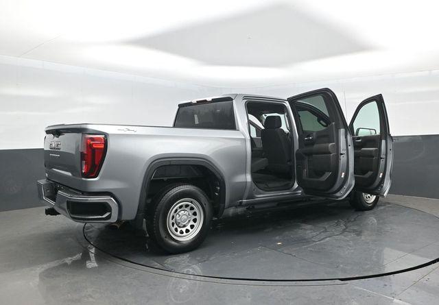 2023 GMC Sierra 1500 4WD Crew Cab Short Box Pro