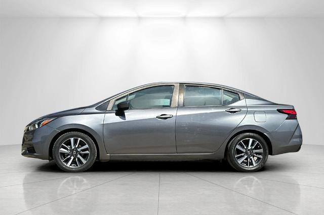 2021 Nissan Versa SV Xtronic CVT