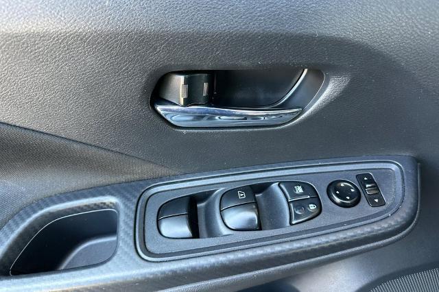 2021 Nissan Versa SV Xtronic CVT