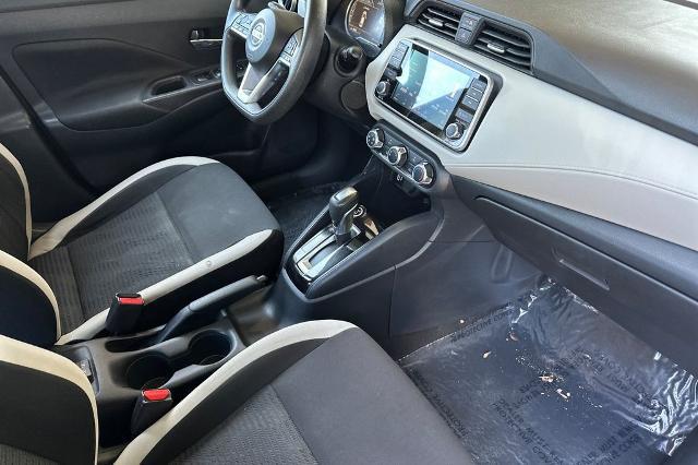 2021 Nissan Versa SV Xtronic CVT