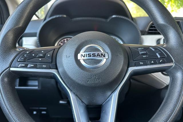 2021 Nissan Versa SV Xtronic CVT