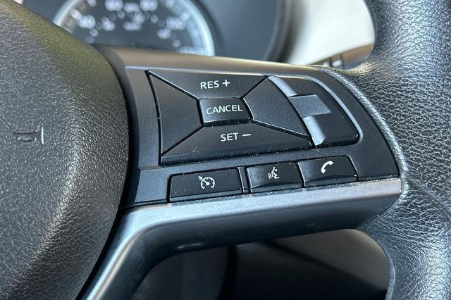 2021 Nissan Versa SV Xtronic CVT