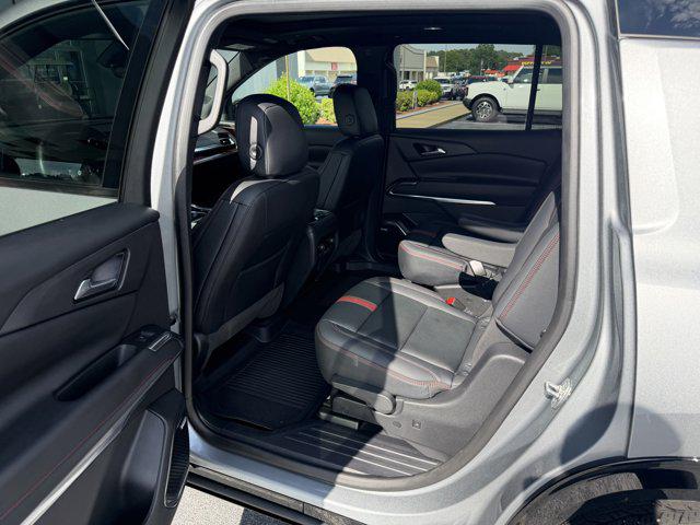 2024 Chevrolet Traverse FWD RS