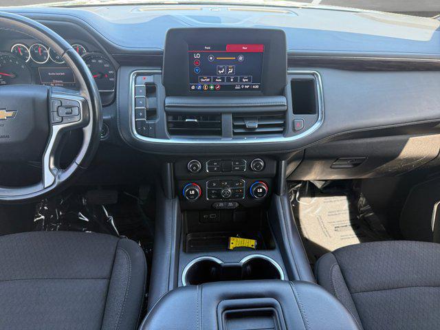 2023 Chevrolet Suburban 2WD LS