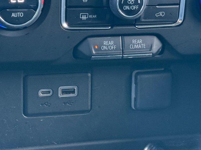 2023 Chevrolet Suburban 2WD LS