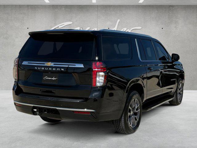 2023 Chevrolet Suburban 2WD LS