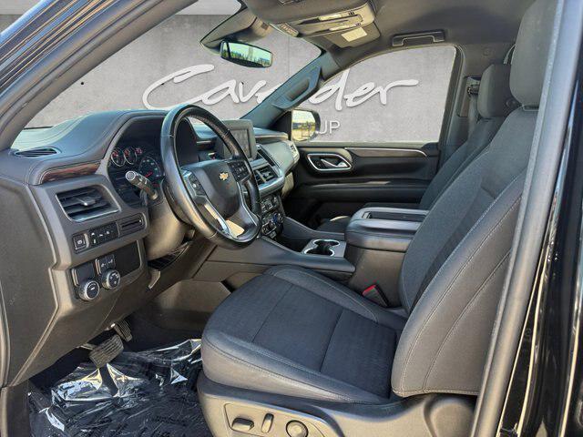 2023 Chevrolet Suburban 2WD LS