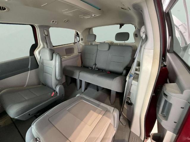 2010 Chrysler Town & Country Touring