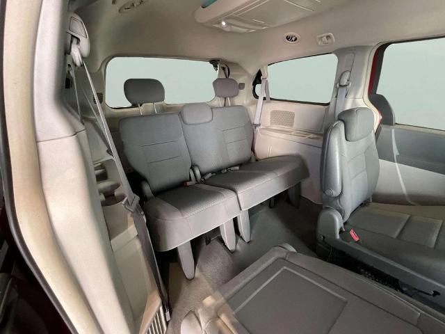 2010 Chrysler Town & Country Touring