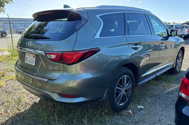 2017 INFINITI QX60 Base