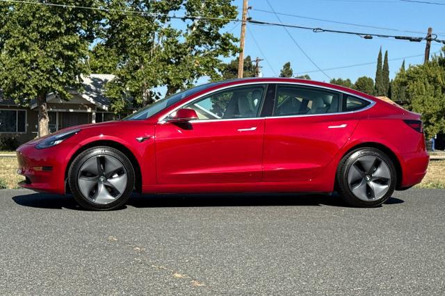 2019 Tesla Model 3 Mid Range