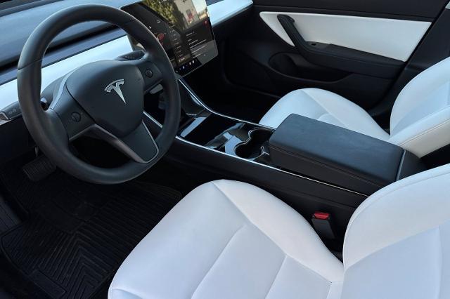 2019 Tesla Model 3 Mid Range