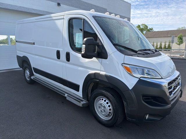 2025 Ram ProMaster 2500 Cargo Van Tradesman Low Roof 136" WB w/Pass Seat