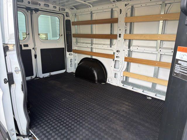 2025 Ram ProMaster 2500 Cargo Van Tradesman Low Roof 136" WB w/Pass Seat