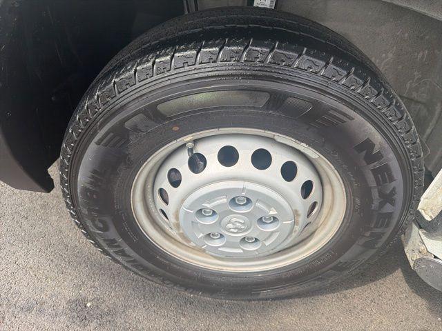 2025 Ram ProMaster 2500 Cargo Van Tradesman Low Roof 136" WB w/Pass Seat
