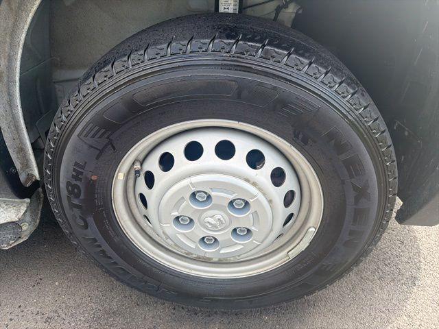 2025 Ram ProMaster 2500 Cargo Van Tradesman Low Roof 136" WB w/Pass Seat