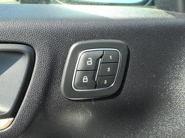 2021 Ford Escape Titanium Hybrid