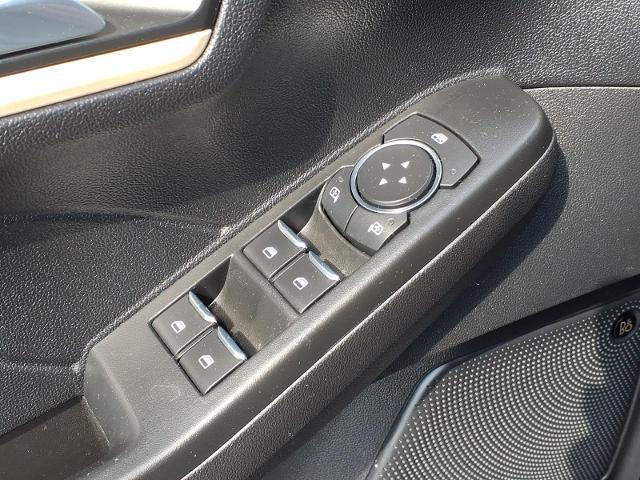 2021 Ford Escape Titanium Hybrid