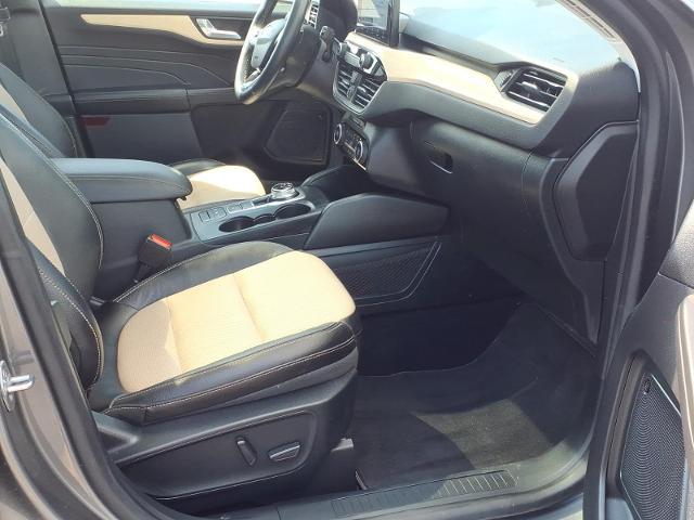 2021 Ford Escape Titanium Hybrid