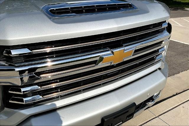 2023 Chevrolet Silverado 2500HD 4WD Crew Cab Standard Bed High Country