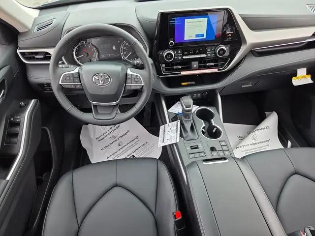 2026 Toyota Highlander XLE