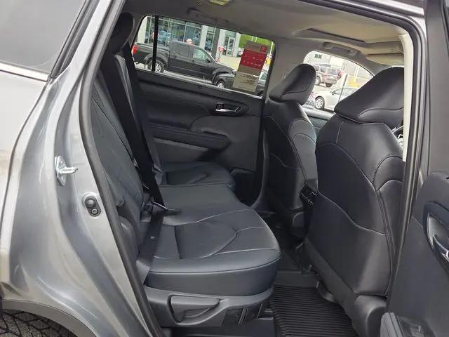 2026 Toyota Highlander XLE