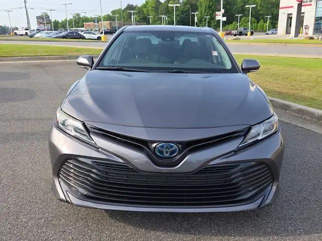 2020 Toyota Camry LE Hybrid