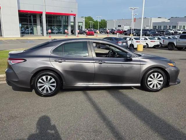 2020 Toyota Camry LE Hybrid