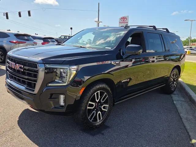 2022 GMC Yukon XL 4WD AT4